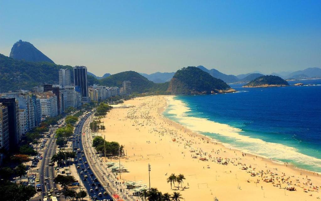 Studio Completo Na Praia De Copacabana Com Ar, Wifi, Netflix, Ate 4 Pessoas, Fundos Claro E Silencioso, Pauloangerami Pj135 Рио де Жанейро Екстериор снимка